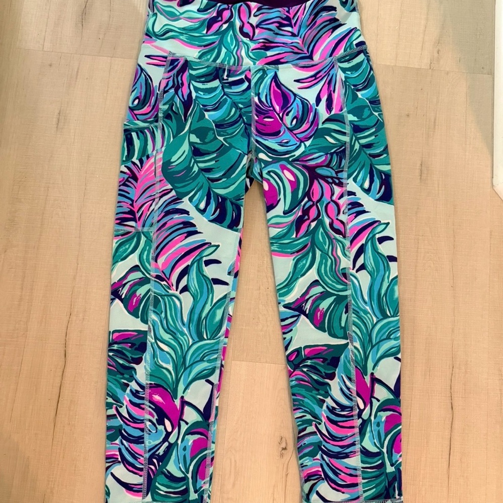 Lilly Pulitzer Teal and Pink Leaf Print Leggings